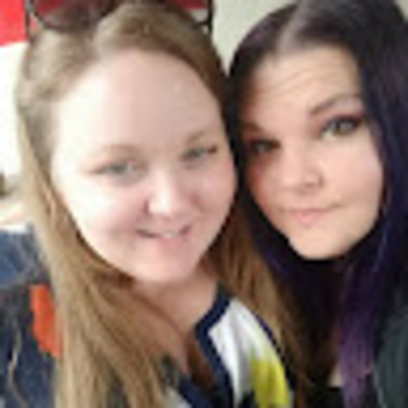 Meet your Posher, Shelby - Picture 1 of 1